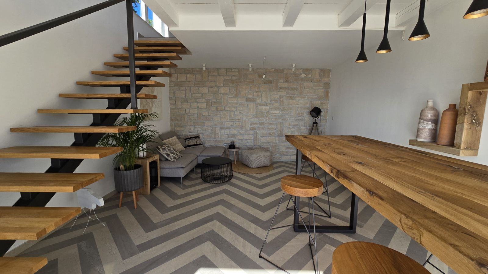 Stairs and herringbone floor at Villa Casa Bacchus